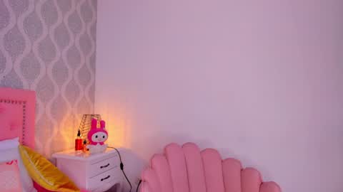 dolly_kitter online show from July 28, 2026, 11:28 am