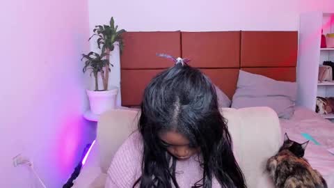 emily --  online show from January 19, 2025, 11:21 pm