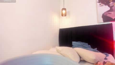 Snapshot of dolly_zoe chatting on July 30, 2026, 3:33 pm Call me Zoe online show from July 30, 2026, 3:33 pm