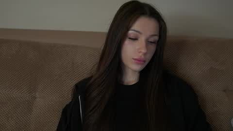 Snapshot of dollyvela chatting on March 9, 2026, 9:08 pm Dolly online show from March 9, 2026, 9:08 pm