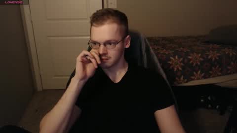 doloresman online show from February 27, 2025, 10:15 am