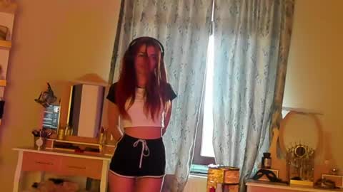 Snapshot of doloressage chatting on June 12, 2026, 3:33 pm Dolores Sage online show from June 12, 2026, 3:33 pm