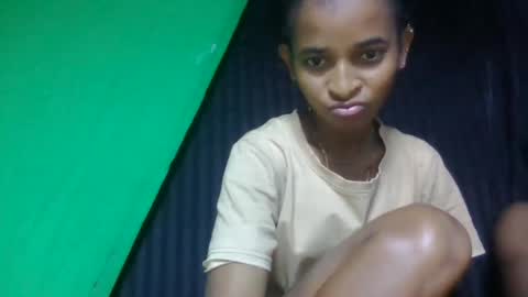 doloresslu online show from March 8, 2026, 5:28 pm