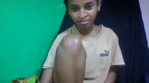 doloresslu online show from March 9, 2026, 5:33 am