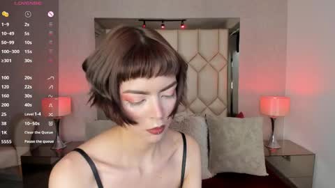 Snapshot of dolyconor chatting on May 8, 2026, 8:25 pm Dolly online show from May 8, 2026, 8:25 pm