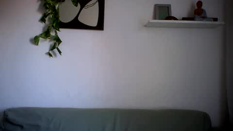 Snapshot of domfetishx chatting on September 17, 2025, 6:42 pm all fetishes online show from September 17, 2025, 6:42 pm