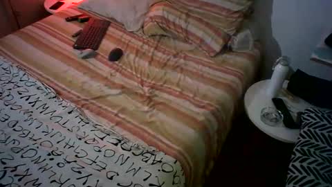 all fetishes online show from October 25, 2025, 5:15 am