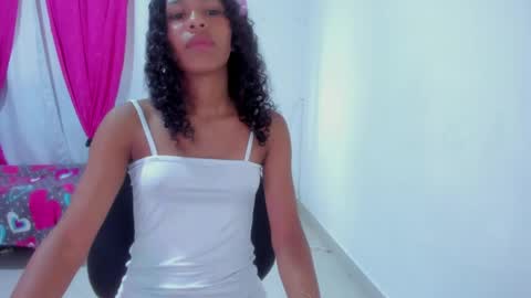 domina_mey online show from April 16, 2026, 11:44 am