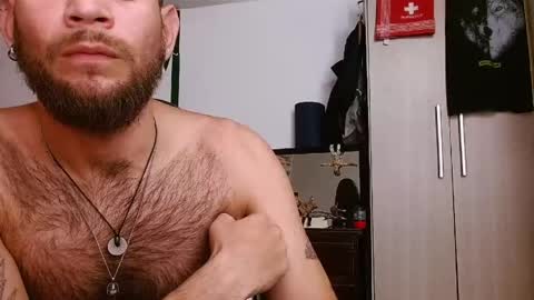 Snapshot of dominantthewolf chatting on June 8, 2026, 1:28 am Logan - INDEPENDET MODEL online show from June 8, 2026, 1:28 am
