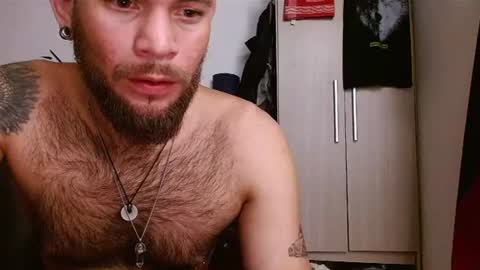 Logan - INDEPENDET MODEL online show from July 4, 2026, 5:52 pm