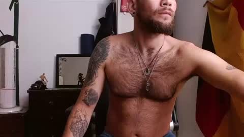 Logan - INDEPENDET MODEL online show from July 15, 2026, 3:34 am