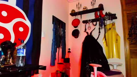 Dom Blue online show from January 12, 2025, 9:29 pm