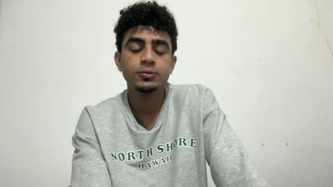 Snapshot of dominic_brand chatting on October 3, 2025, 12:40 am Brandon online show from October 3, 2025, 12:40 am