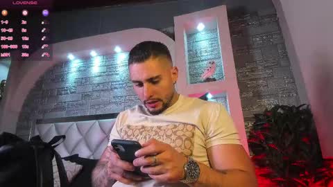 Snapshot of dominic_de_luca chatting on October 4, 2025, 2:53 am dominic de luca online show from October 4, 2025, 2:53 am