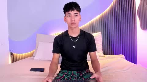 Dominic online show from November 6, 2025, 5:52 am