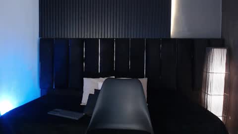 Dominic online show from January 9, 2026, 1:19 am