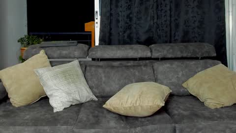 SANTI  independent model online show from January 28, 2025, 2:43 am