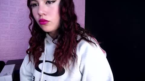   online show from November 7, 2025, 12:05 pm