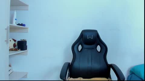 Snapshot of dominic_smith_ chatting on December 21, 2024, 11:34 pm dominic_smith_ online show from December 21, 2024, 11:34 pm