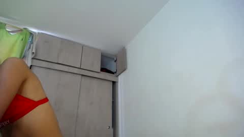Snapshot of dominic_sofia chatting on June 20, 2026, 2:53 pm dominic_sofia online show from June 20, 2026, 2:53 pm