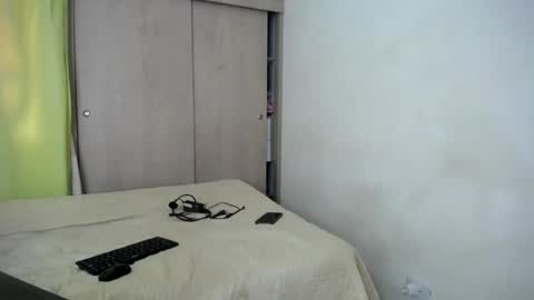 Snapshot of dominic_sofia chatting on July 21, 2026, 12:40 pm dominic_sofia online show from July 21, 2026, 12:40 pm