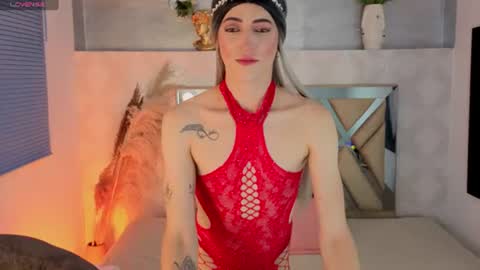 Snapshot of dominic_thailor chatting on June 26, 2026, 2:43 pm Dominic online show from June 26, 2026, 2:43 pm