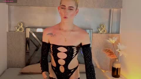 Snapshot of dominic_thailor chatting on July 28, 2026, 5:12 pm Dominic online show from July 28, 2026, 5:12 pm