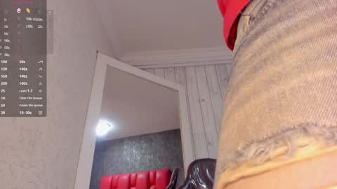 Snapshot of dominicsccott chatting on September 24, 2025, 12:52 pm Dominicscott online show from September 24, 2025, 12:52 pm