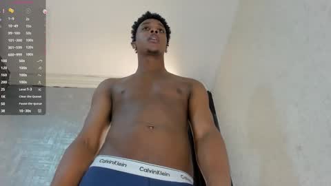 Snapshot of dominicsccott chatting on November 5, 2025, 12:38 pm Dominicscott online show from November 5, 2025, 12:38 pm