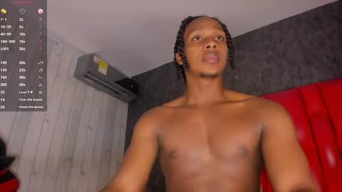 Snapshot of dominicsccott chatting on July 20, 2026, 1:46 pm Dominicscott online show from July 20, 2026, 1:46 pm