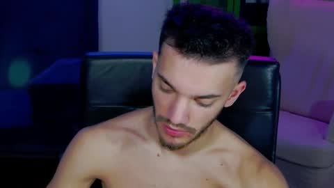 Snapshot of dominicvalente chatting on November 8, 2025, 4:29 pm dominicvalente online show from November 8, 2025, 4:29 pm