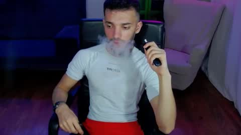 Snapshot of dominicvalente chatting on November 9, 2025, 10:08 pm dominicvalente online show from November 9, 2025, 10:08 pm