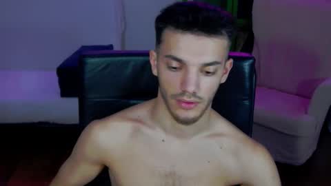 Snapshot of dominicvalente chatting on November 16, 2025, 6:57 pm dominicvalente online show from November 16, 2025, 6:57 pm