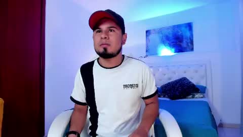 Dominik online show from July 21, 2026, 6:32 pm