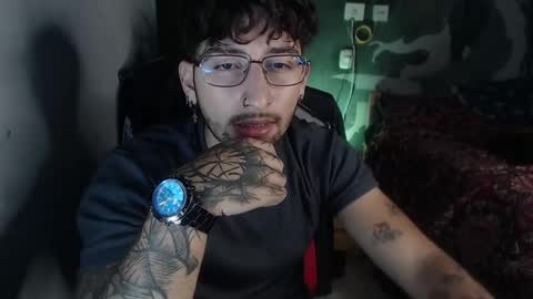 Snapshot of dominus_kane chatting on November 10, 2025, 5:34 pm dominus_kane online show from November 10, 2025, 5:34 pm