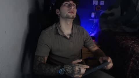 Snapshot of dominus_kane chatting on December 4, 2025, 11:02 pm dominus_kane online show from December 4, 2025, 11:02 pm