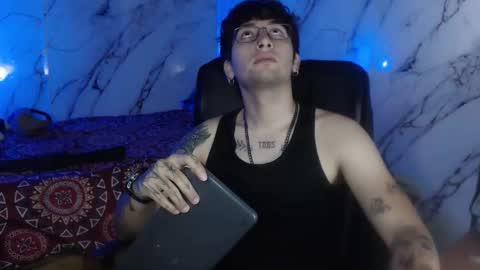 Snapshot of dominus_kane chatting on March 3, 2026, 11:21 pm dominus_kane online show from March 3, 2026, 11:21 pm