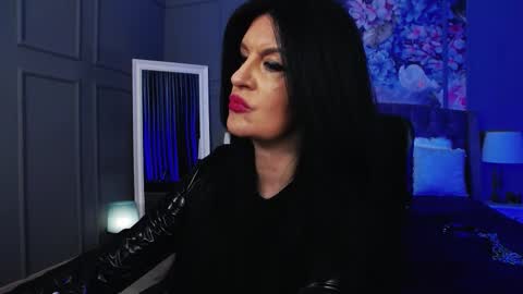 Dom Melisa online show from December 14, 2025, 10:25 pm