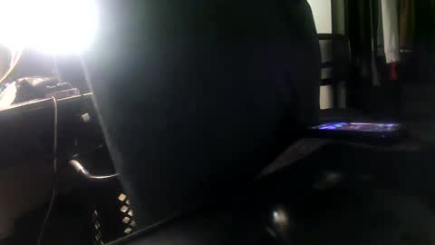 Snapshot of donaldk21 chatting on December 19, 2025, 10:33 am HBYAM online show from December 19, 2025, 10:33 am