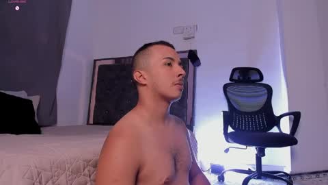 Donat Independent Model online show from May 21, 2026, 2:07 am