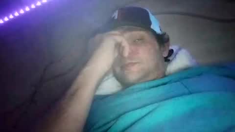 donglish718856 online show from March 2, 2026, 3:20 am