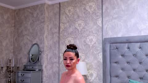 Snapshot of donna_klein chatting on May 29, 2026, 6:06 pm Donna online show from May 29, 2026, 6:06 pm