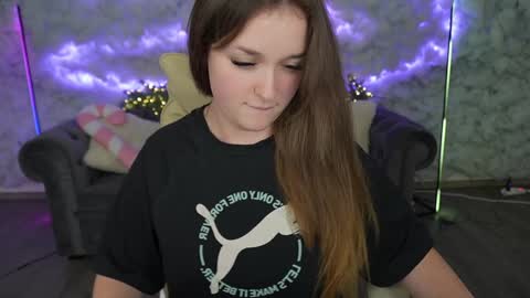 DONNA online show from January 22, 2025, 2:26 am