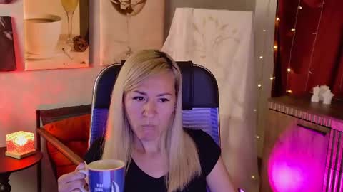 Donna online show from June 29, 2026, 7:47 pm