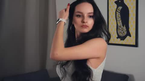 Victoria online show from March 27, 2026, 7:13 pm