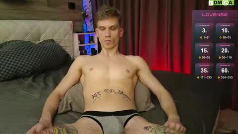 Snapshot of donnikon chatting on November 10, 2025, 7:13 pm Nikon online show from November 10, 2025, 7:13 pm