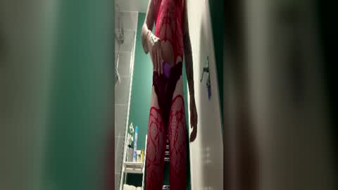 Snapshot of donnylove69 chatting on June 20, 2026, 10:07 am Panties and stockings tranny online show from June 20, 2026, 10:07 am