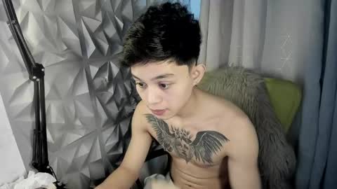 Snapshot of donromano_ chatting on April 17, 2026, 3:37 pm Don Romano online show from April 17, 2026, 3:37 pm