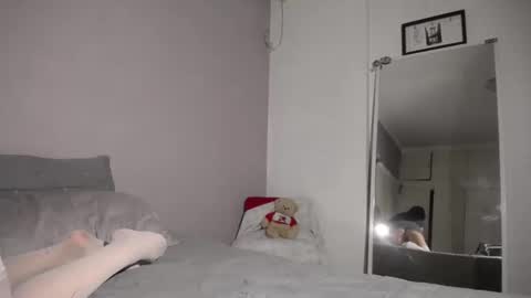 Iara online show from December 6, 2024, 11:14 pm