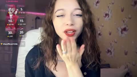 Nicole online show from December 3, 2024, 8:06 pm